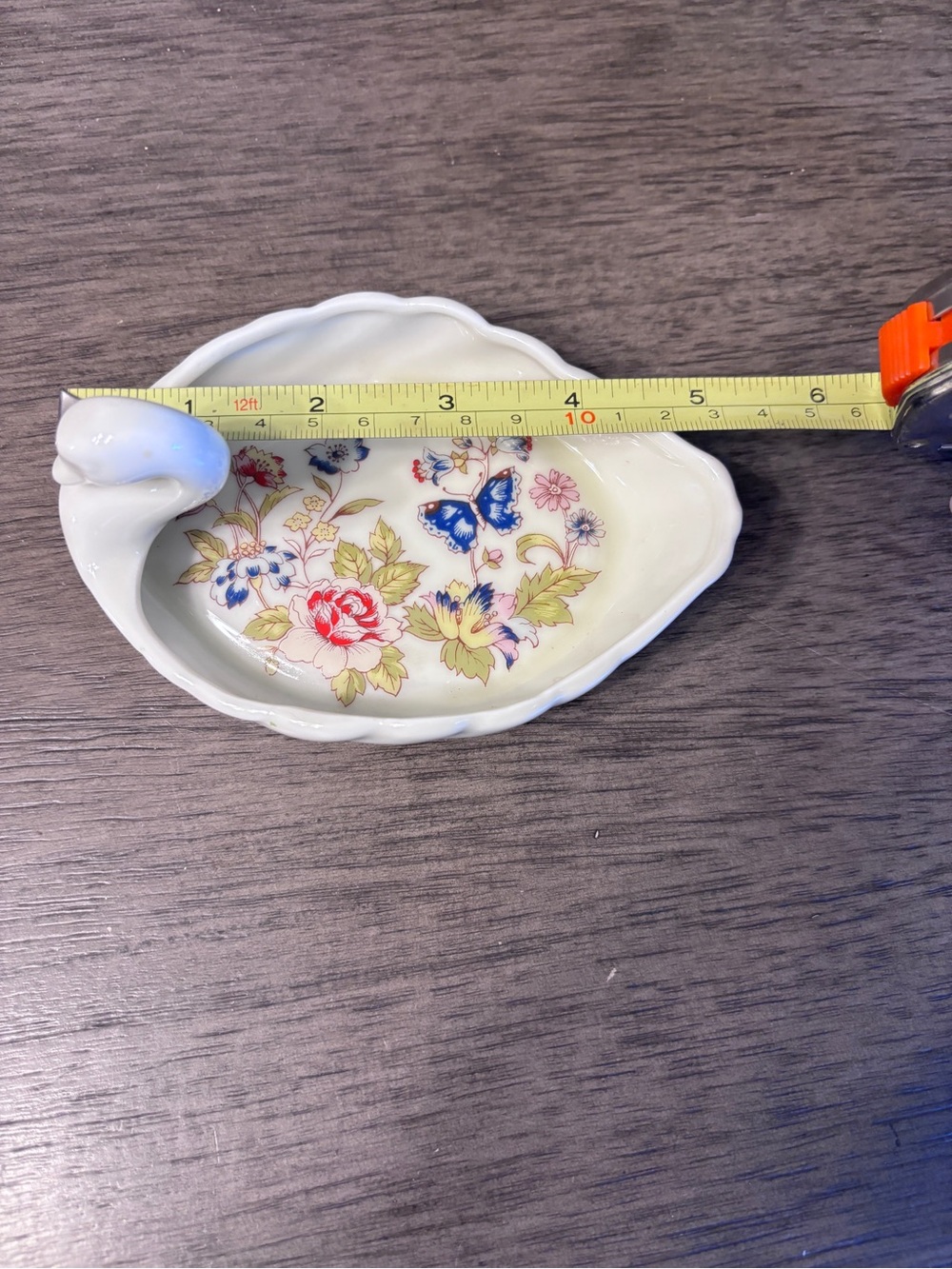 Vintage Porcelain Swan Trinket Dish with Floral Interior - Picture 6 of 6
